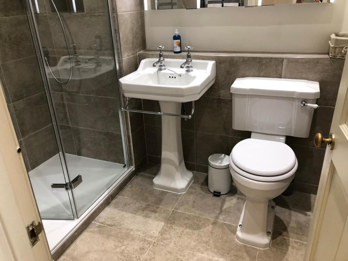 Lauras Townhouse Apartments Lansdown Slope Townhouse Bath Bagian luar foto
