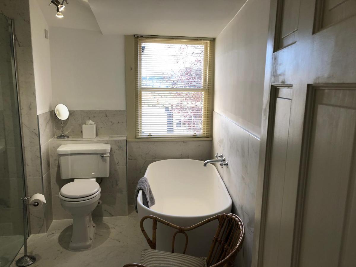 Lauras Townhouse Apartments Lansdown Slope Townhouse Bath Bagian luar foto