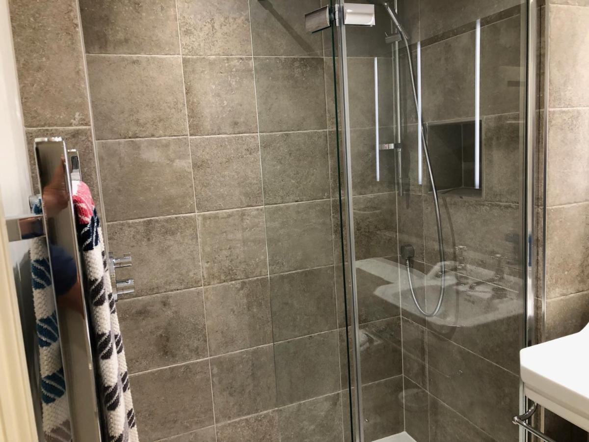 Lauras Townhouse Apartments Lansdown Slope Townhouse Bath Bagian luar foto