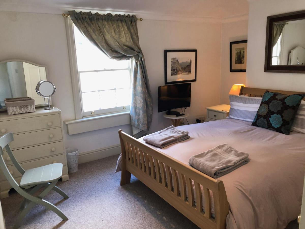 Lauras Townhouse Apartments Lansdown Slope Townhouse Bath Bagian luar foto